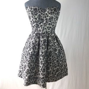 San Souci Floral Skater Dress Fit & Flare  S